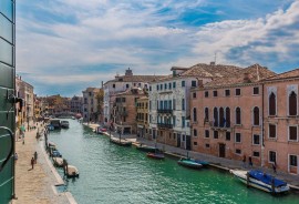 Palazzina Canal, Italy, Venezia, Provincia di Venezia