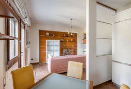 Mestre Cozy Apartment with Parking!