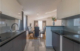 Casa vacanza per 8 persone con piscina, Croatia, Imoschi, Makarska Riviera