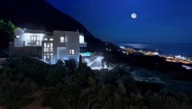 Villa View **** Luxury villa in Makarska, private heated pool, gym, jacuzzi, sea view, electric car 