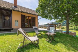 Family Friendly Kraševec Lodge