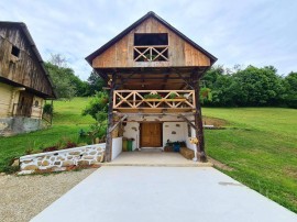 Apartment Pajek on the Hayrack