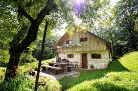 Miha lodge - Mihčevo pleče, Slovenia, Plezzo, Parco nazionale del Tricorno