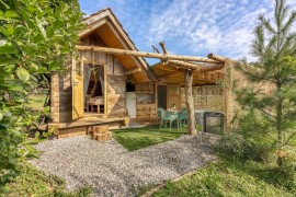 Luxury Glamping House Pia, Slovenia, Slovenia