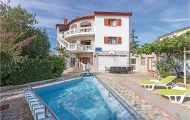 Casa vacanza per 16 persone con terrazza, Croatia, Pula Croazia, Pula-Medulin