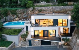 Casa vacanza per 8 persone, Croatia, Comune di Mattuglie, Abbazia Croazia