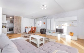 Appartamento vacanze per 5 persone con terrazza, Croatia, Mattuglie, Comune di Mattuglie