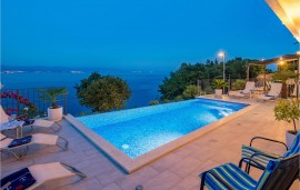 Casa vacanza per 12 persone con piscina, Croatia, Medveja, Abbazia Croazia