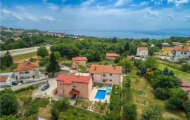 Casa vacanza per 10 persone con terrazza, Croatia, Mattuglie, Comune di Mattuglie