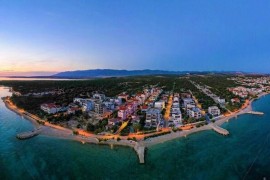 Salt&sea Summerhouse Mandre, 30m vom Strand, Garten,whirlpool,meerblick, Croatia, Mandre, Pag