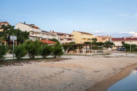 Charmante Ferienwohnung direkt am Meer, Croatia, Kustići, Pag