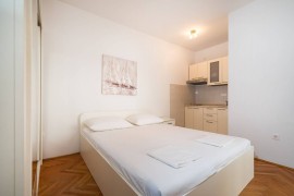 Studio Apartments Near Center 1, Croatia, Novaglia, Pag