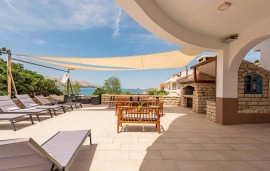 Casa vacanza per 15 persone con terrazza, Croatia, Pag Città, Pag