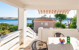 Appartamento vacanze per 5 persone con terrazza, Croatia, Stara Novalja, Pag