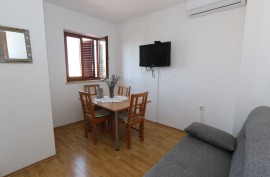 Ferienwohnung in Stara Novalja mit Meerblick, Balkon, Klimaanlage, W-Lan (4897-2), Croatia, Stara Novalja, Pag