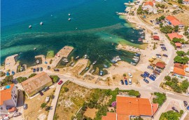 Appartamento vacanze per 5 persone con terrazza, Croatia, Kustići, Pag