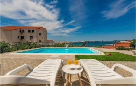 Appartamento vacanze per 5 persone con giardino, Croatia, Kustići, Pag