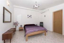 Bungalow Small House, Croatia, Stara Novalja, Pag