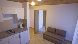 Appartamento vacanze per 3 persone con piscina, Croatia, Metajna, Pag