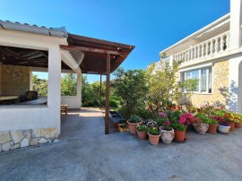 Apartments Mirko R, Croatia, Loparo, Rab