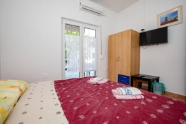 Appartamento vacanze per 9 persone con terrazza, Croatia, Palit, Rab