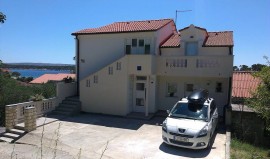 Appartamento in Banjol con vista mare, balcone, Climatizzazione, Wifi (605-3), Croatia, Banjol, Rab