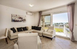 Appartamento vacanze per 6 persone con terrazza, Croatia, Banjol, Rab