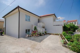 Apartments Toni, Croatia, Banjol, Rab