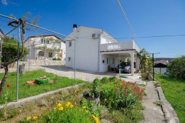 Apartment Bigterrace, Croatia, Loparo, Rab