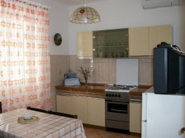 Ferienwohnung in Banjol mit Meerblick, Terrasse, Klimaanlage, W-Lan (3803-1), Croatia, Banjol, Rab