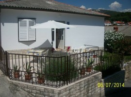 Ferienwohnung in Banjol mit Meerblick, Terrasse, Klimaanlage, W-Lan (3803-1), Croatia, Banjol, Rab