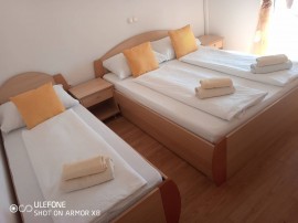 Ferienwohnung in Lopar mit Terrasse, Klimaanlage, W-Lan (4620-3), Croatia, Loparo, Rab