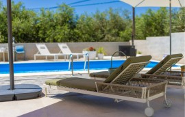 Appartamento vacanze per 4 persone con terrazza, Croatia, Barbat na Rabu, Rab