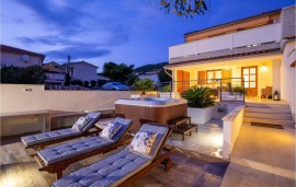 Casa vacanza per 8 persone con terrazza, Croatia, Barbat na Rabu, Rab