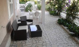 Appartamento vacanze per 4 persone con terrazza, Croatia, Kampor, Rab