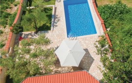 Casa vacanza per 6 persone con terrazza, Croatia, Banjol, Rab