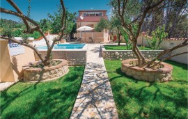 Casa vacanza per 6 persone con terrazza, Croatia, Banjol, Rab