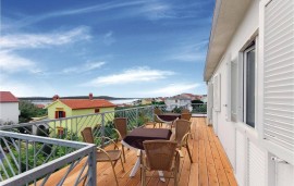 Casa vacanza per 15 persone con terrazza, Croatia, Barbat na Rabu, Rab