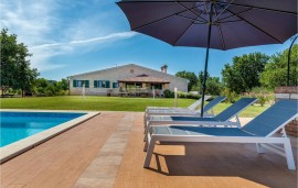 Casa vacanza per 8 persone con piscina