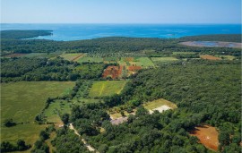 Casa vacanza per 8 persone con giardino