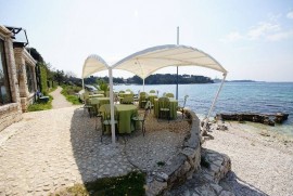 Camera in Rovigno (Rovinj) con vista mare, balcone, Climatizzazione, Wifi (81-2)