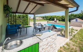 Casa vacanza per 4 persone con giardino