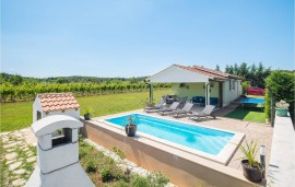 Casa vacanza per 4 persone con giardino