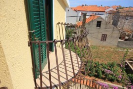 Appartamento vacanze per 4 persone con balcone, Croatia, Cuclizza, Ugliano