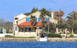 Casa vacanza per 6 persone, Croatia, Sutomiscica, Ugliano