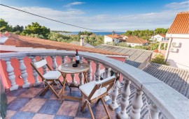 Casa vacanza per 14 persone con terrazza, Croatia, Ugljan Città, Ugliano