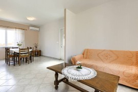 Appartamento vacanze per 6 persone con terrazza, Croatia, Calli Croazia, Ugliano