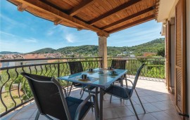 Casa vacanza per 8 persone con terrazza, Croatia, Poljana, Ugliano