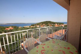 Appartamento vacanze per 5 persone con terrazza, Croatia, Calli Croazia, Ugliano