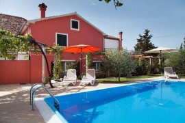 Villa di lusso sulla spiaggia, ampia terrazza, piscina privata, giardino e patio, Croatia, Sutomiscica, Ugliano